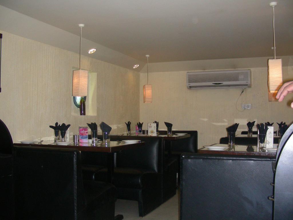 Hotel New Bengal Мумбаї Екстер'єр фото