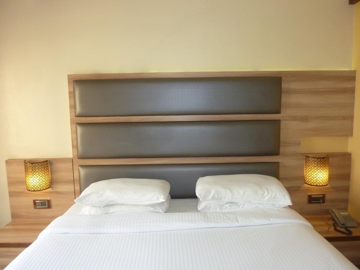 Hotel New Bengal Мумбаї Екстер'єр фото
