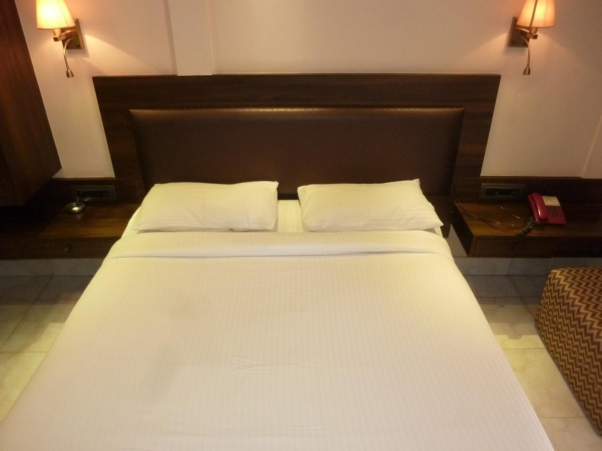 Hotel New Bengal Мумбаї Екстер'єр фото