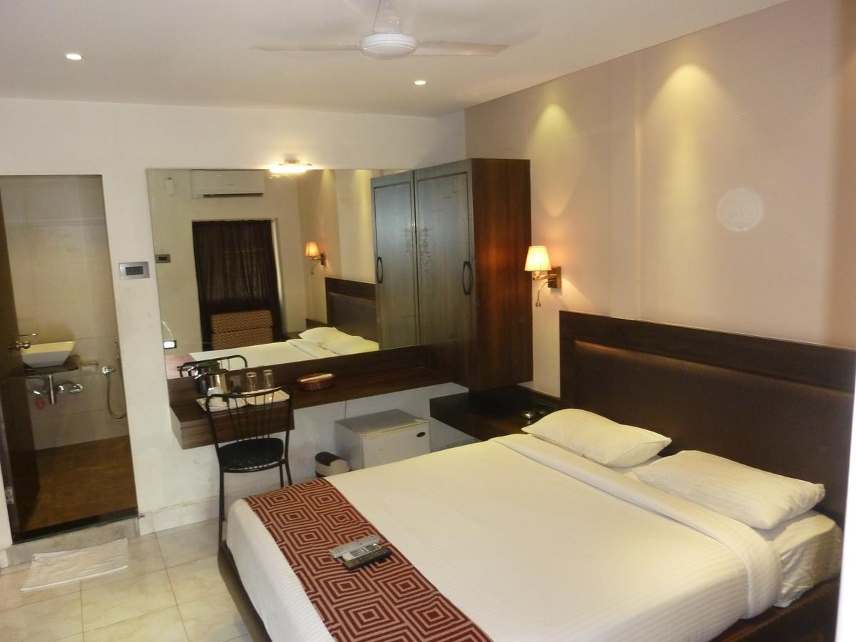 Hotel New Bengal Мумбаї Екстер'єр фото