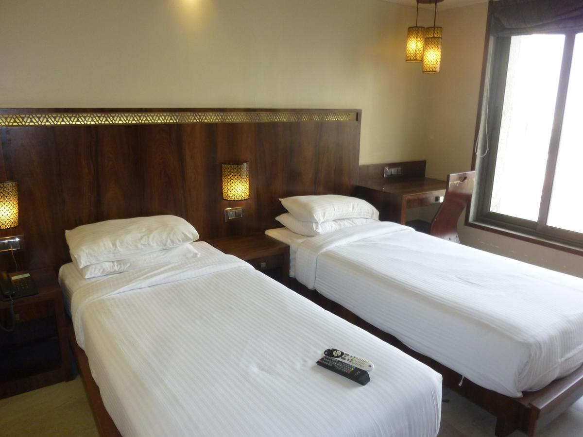 Hotel New Bengal Мумбаї Екстер'єр фото