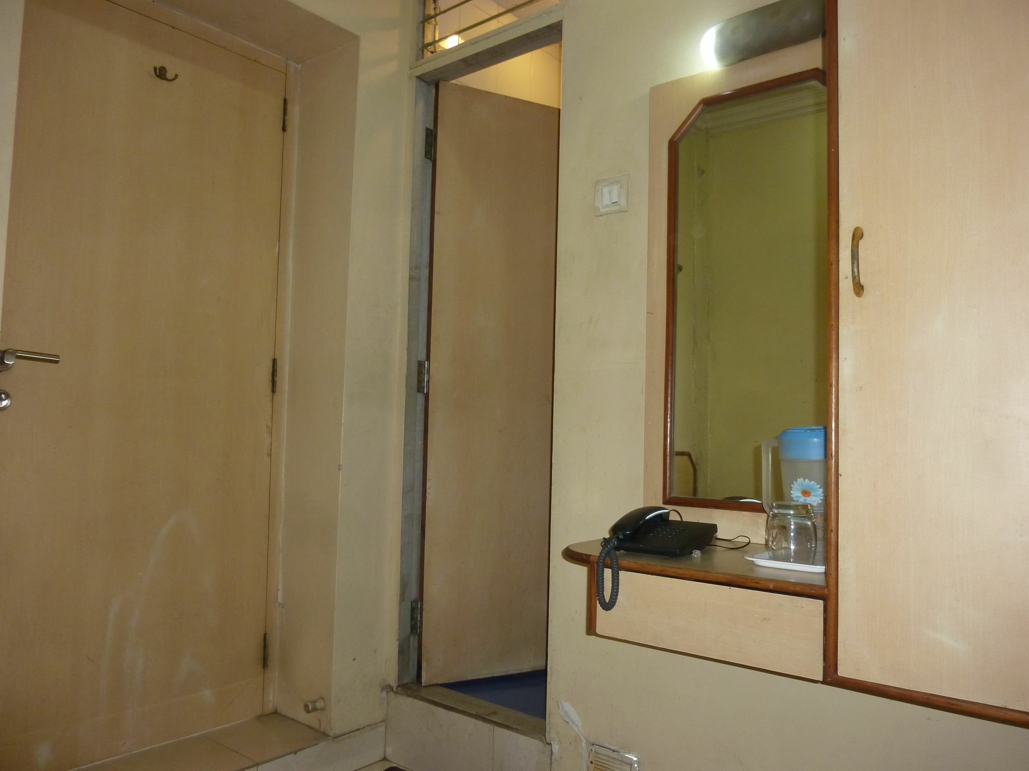Hotel New Bengal Мумбаї Екстер'єр фото