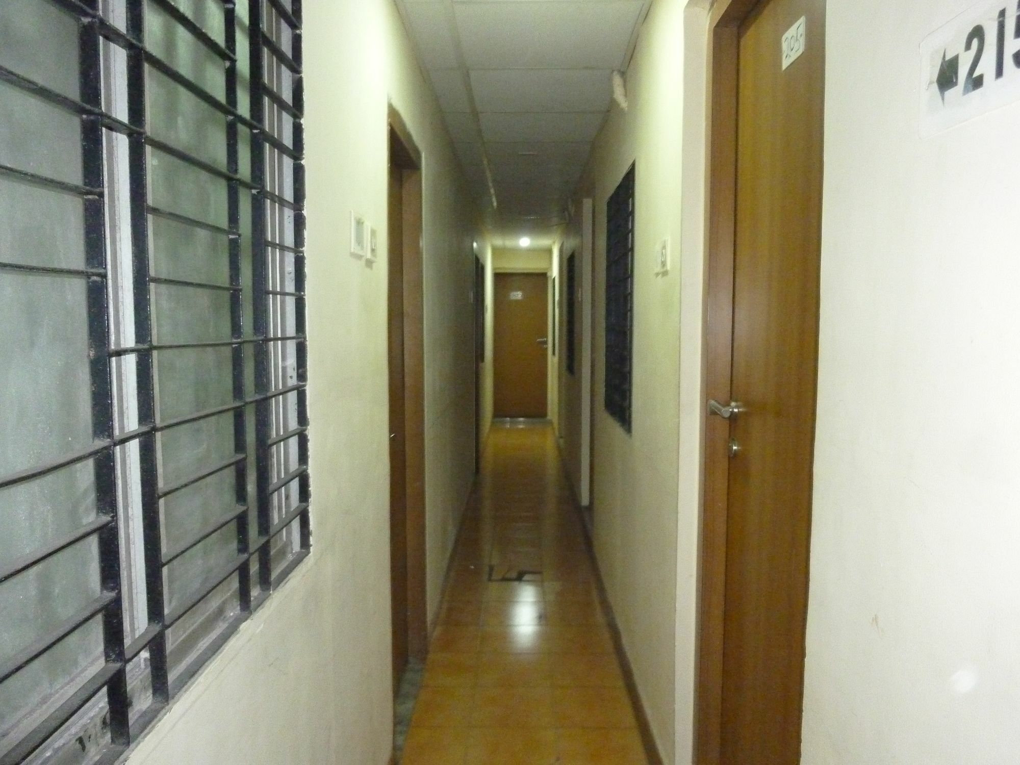 Hotel New Bengal Мумбаї Екстер'єр фото